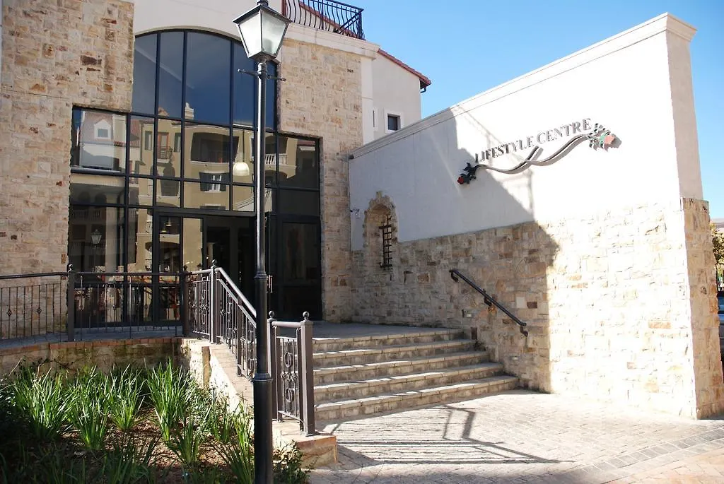 13 Bella Rosa Apartment Durbanville